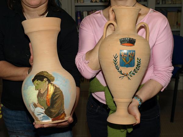 pittura su ceramica.jpg